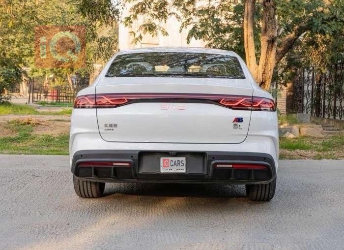 بي واي دي Qin Plus